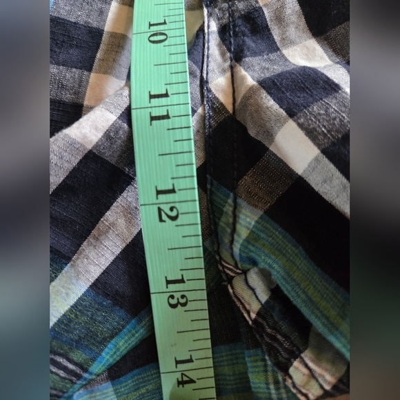 Billabong | Men's Plaid Flat Front Shorts, Size 34 - Picture 7 of 8